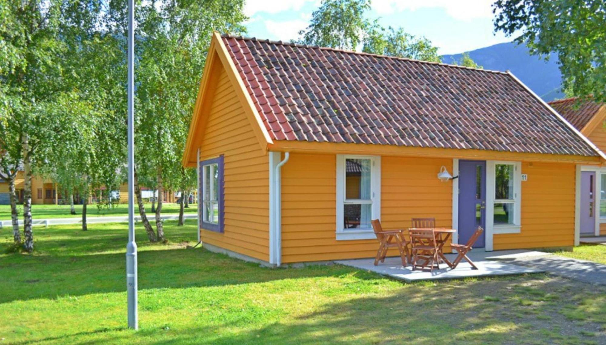 ホテル レールダル フェリア オグ フリテスパーク Lærdalsøyri エクステリア 写真